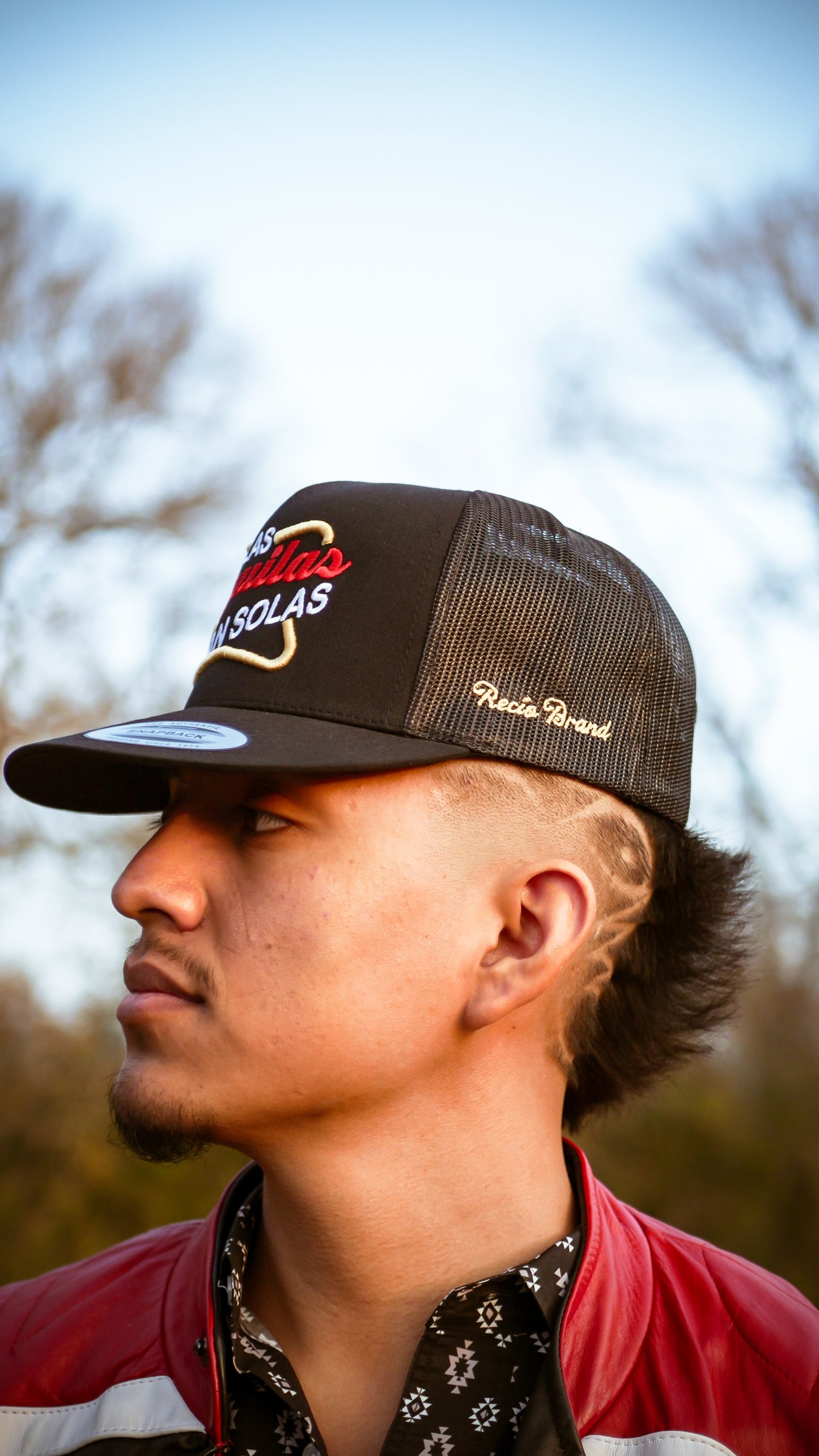 "Las Aguilas Andan Solas" X Recio